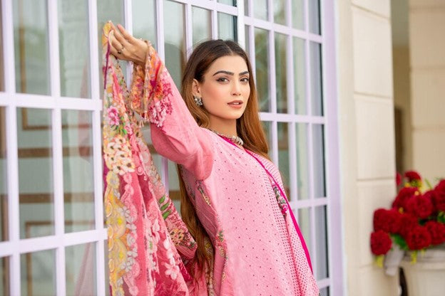 Latest Kurti designs for summer 2024