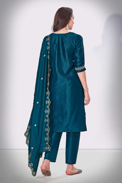 Nile Blue Falak Embroidered Kurti With Pant & Dupatta