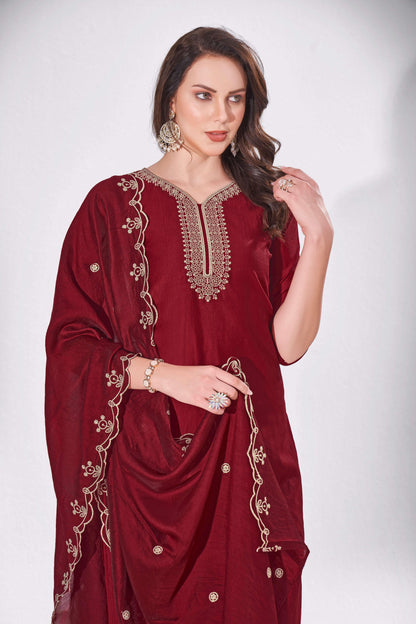 Merlot Maroon Falak Embroidered Kurti With Pant & Dupatta